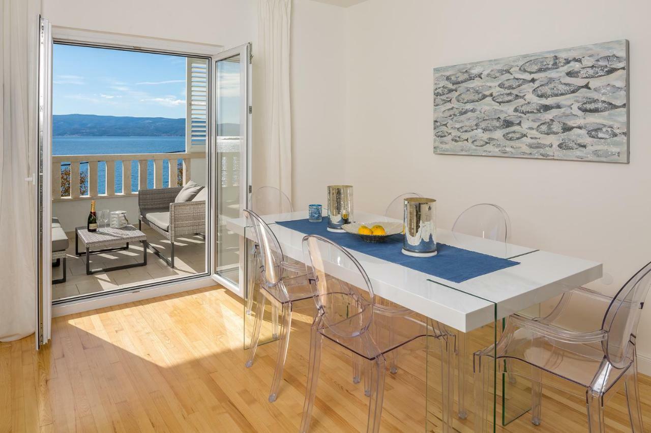 Apartments Villa Lux Dugi Rat Exterior photo